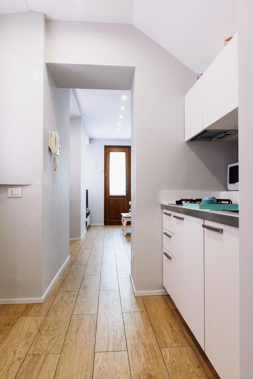 Lora Luxury House, Parking With A Reservation * Como