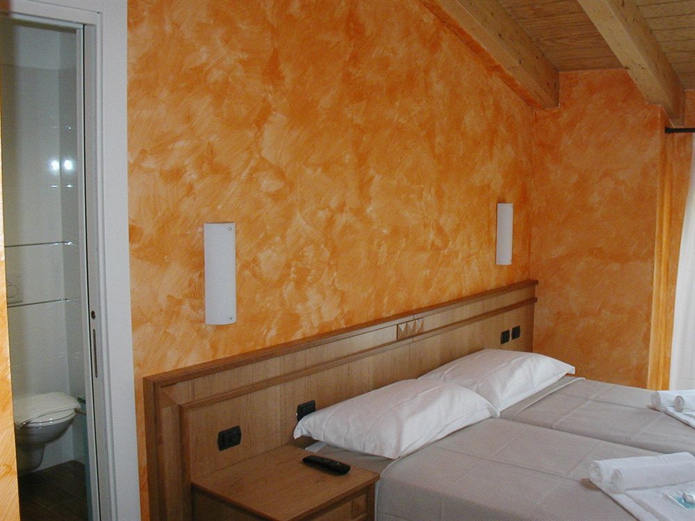 Bed & Breakfast Azzano Holidays Mezzegra