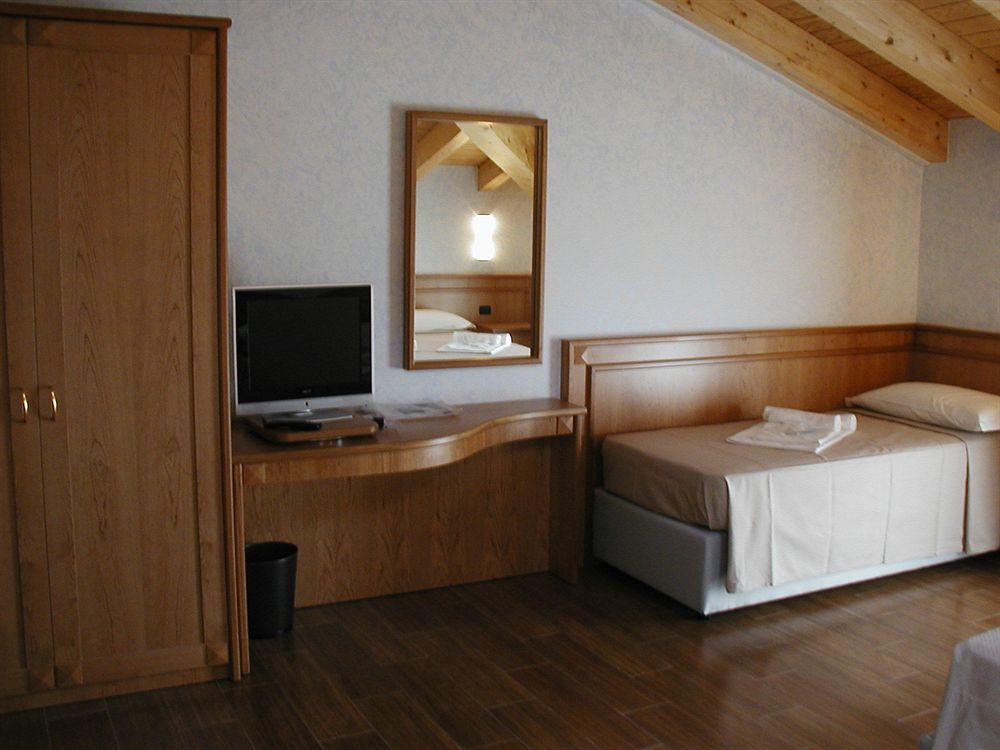 Bed & Breakfast Azzano Holidays 2*