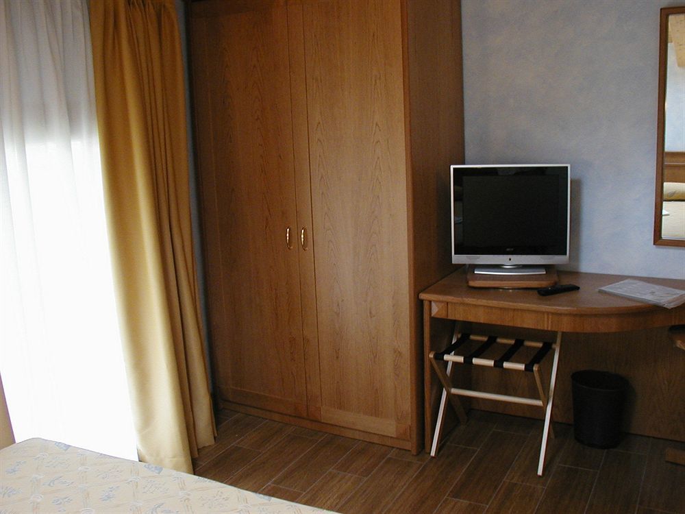 Bed & Breakfast Azzano Holidays