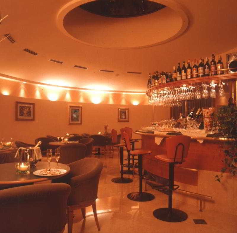 Western Leonardo Da Vinci Hotel 4*