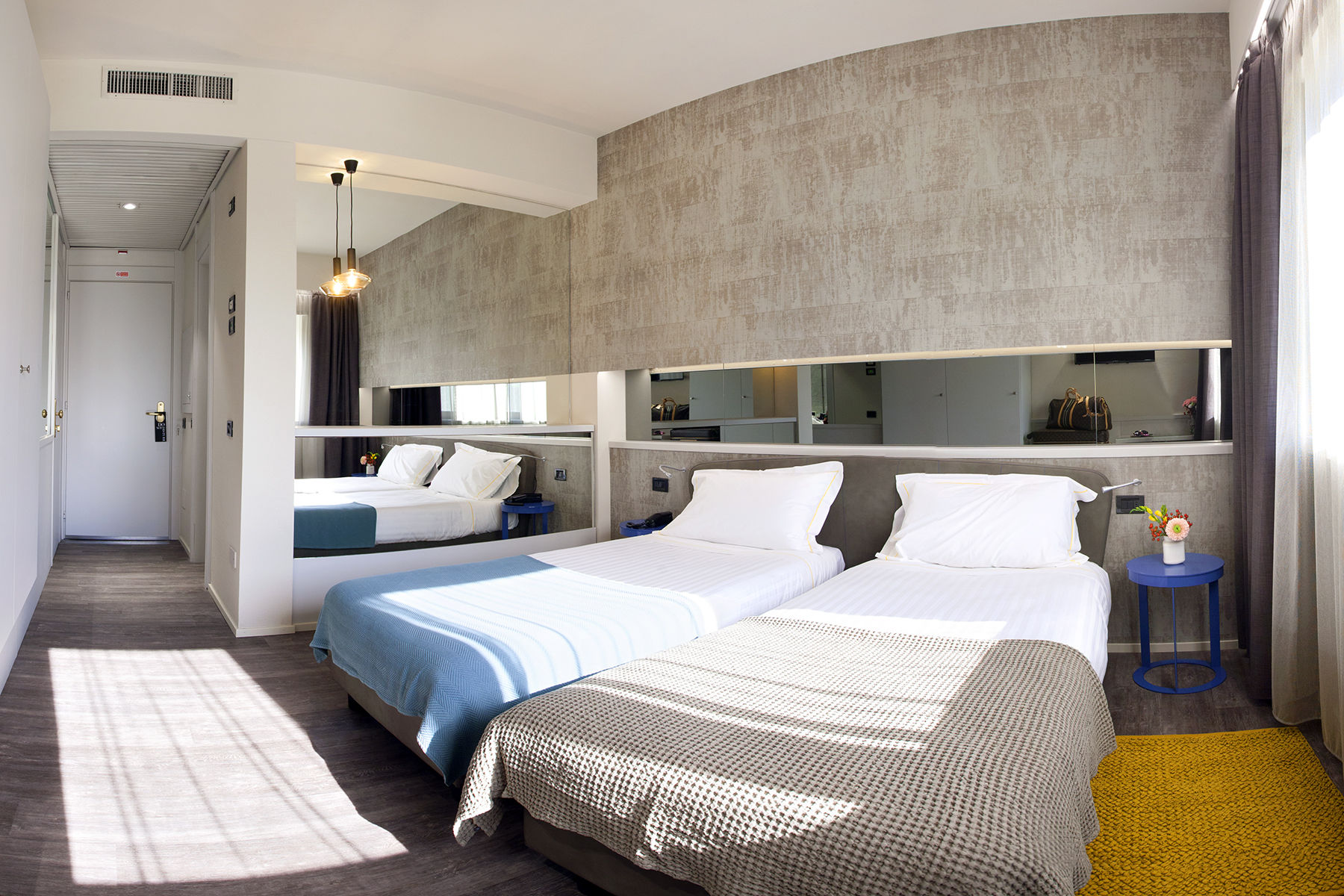 Western Hotel&co 4*