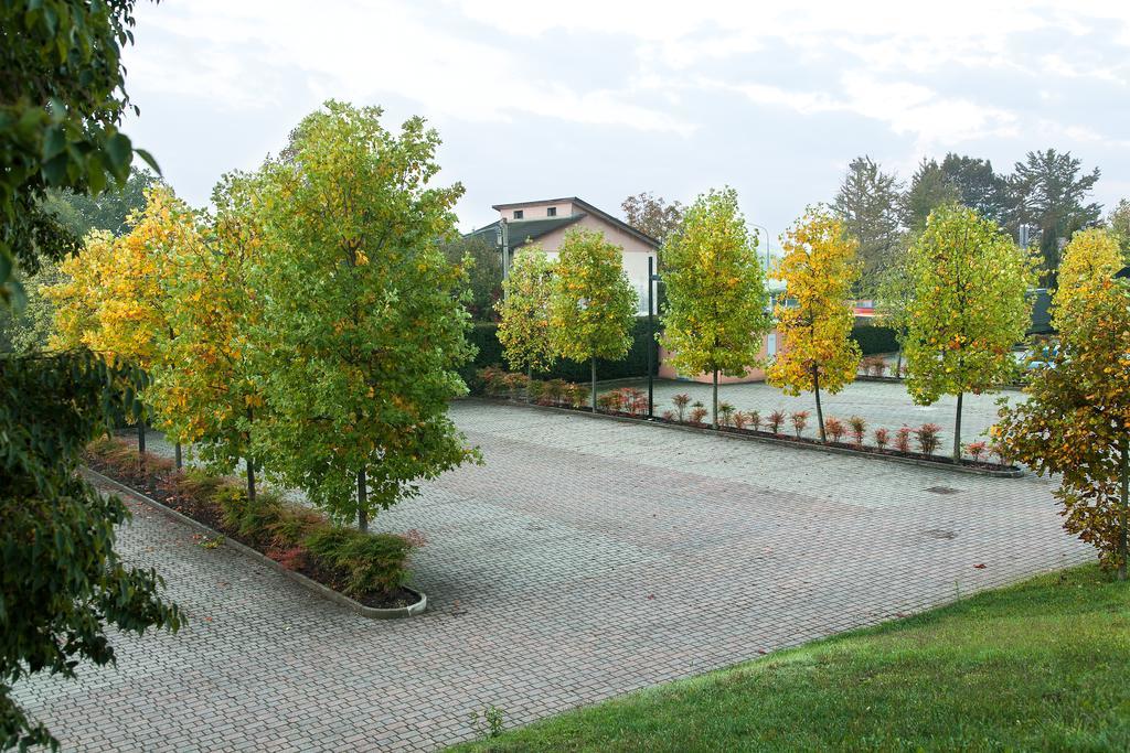 Western Leonardo Da Vinci 4* Erba