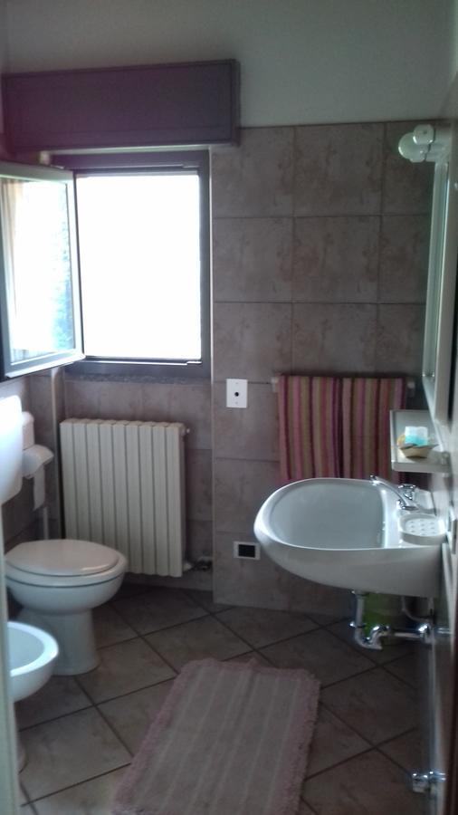 Hotel Valvarrone Di Oceano Snc Dervio