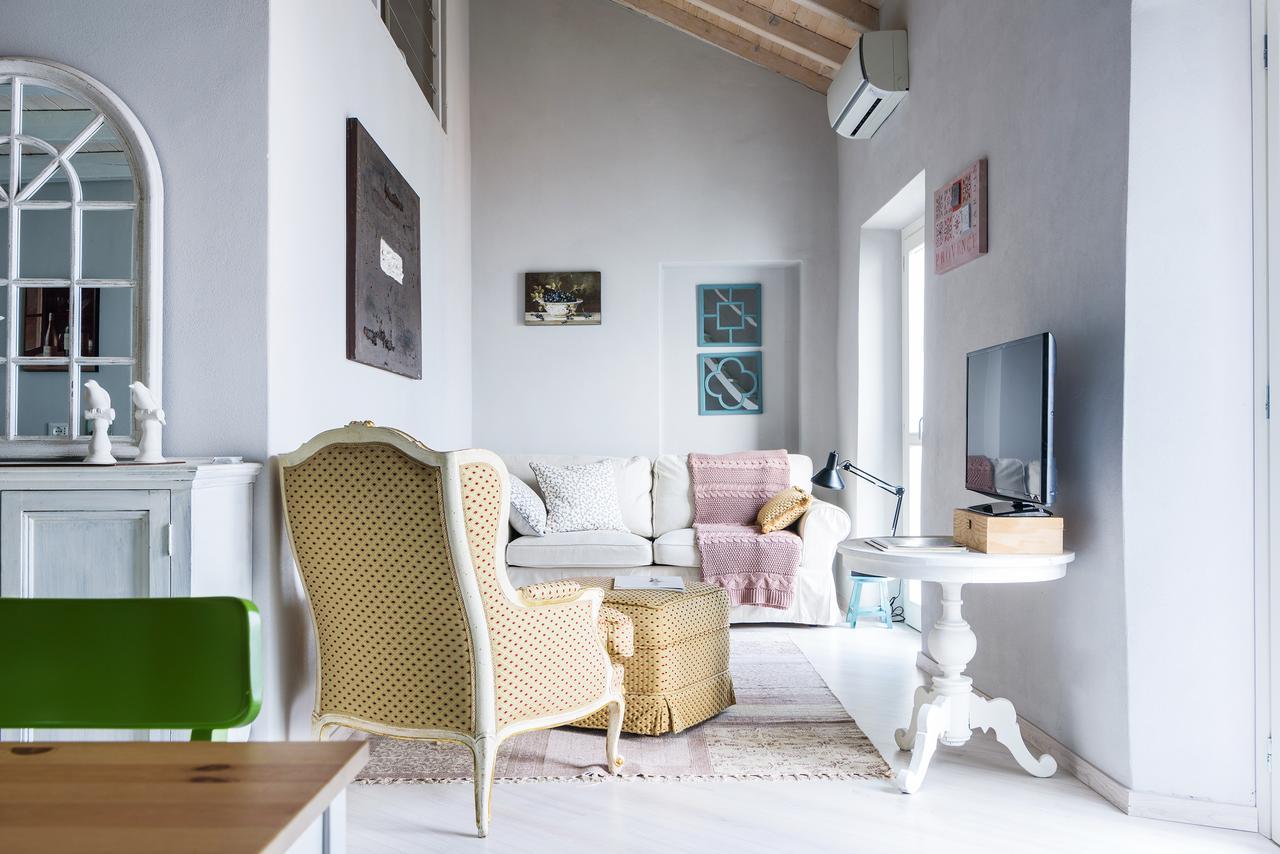 Charme And View - Bymyhomeincomo Apartment