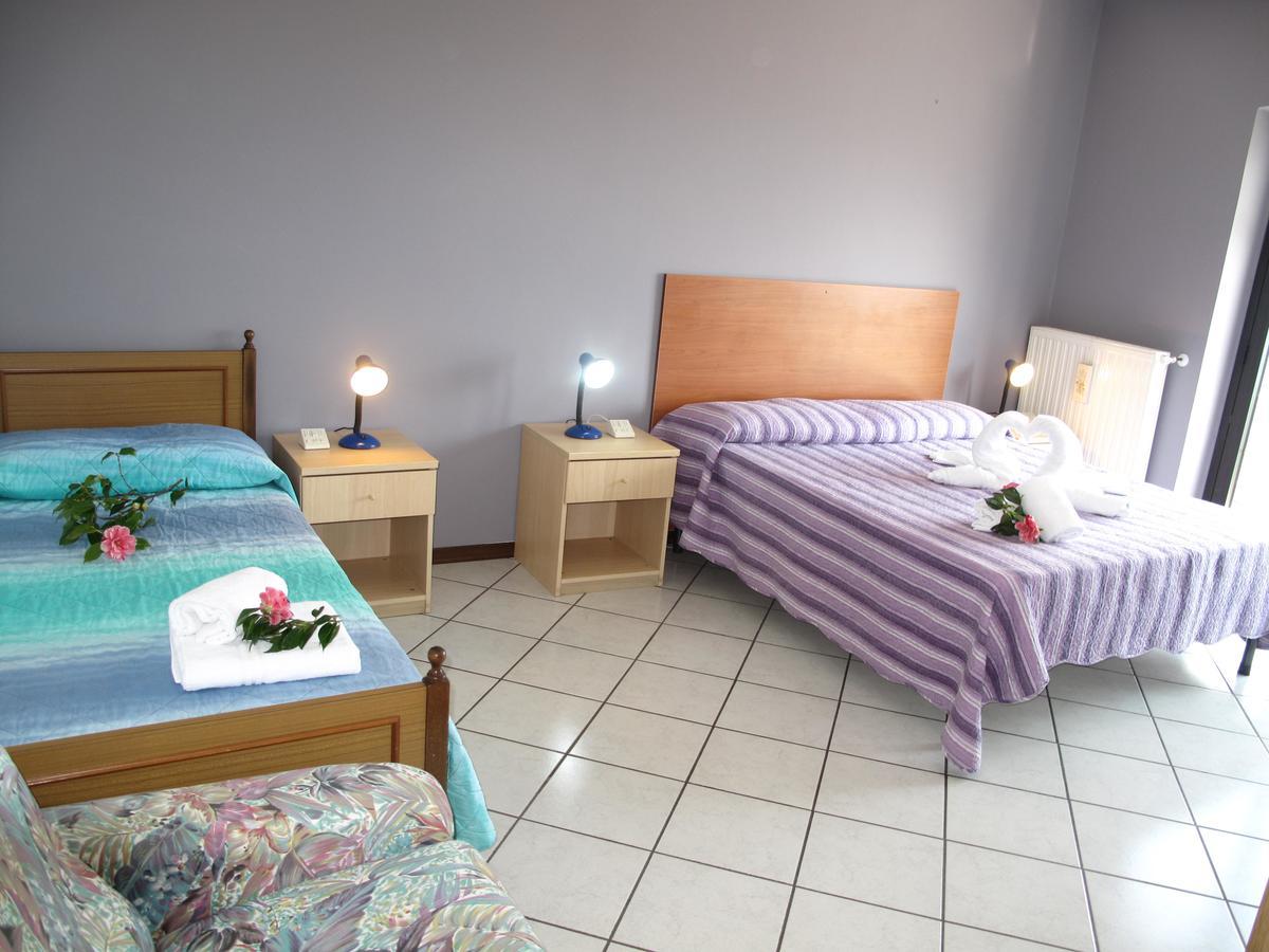 Le Azalee & Apartment Vercana