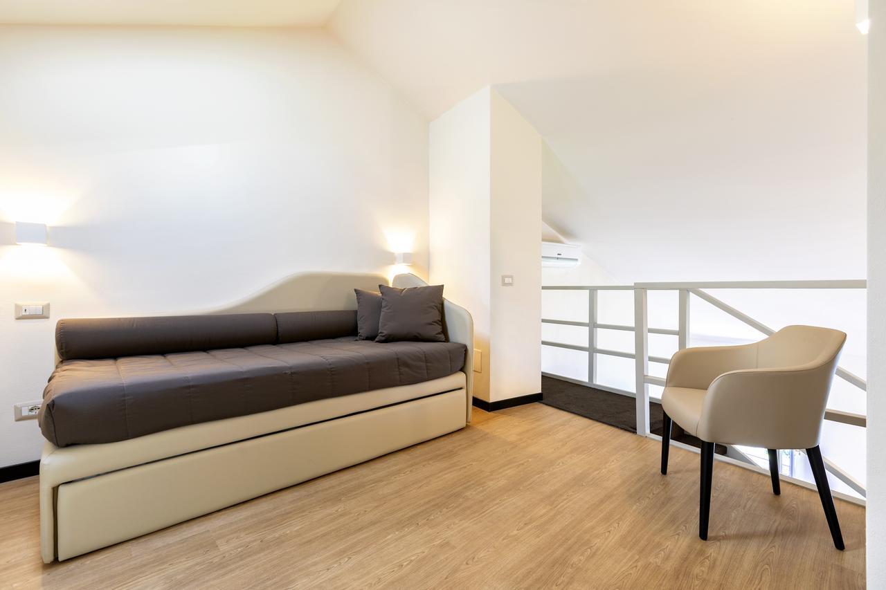 Cipressi, By R Collection Varenna