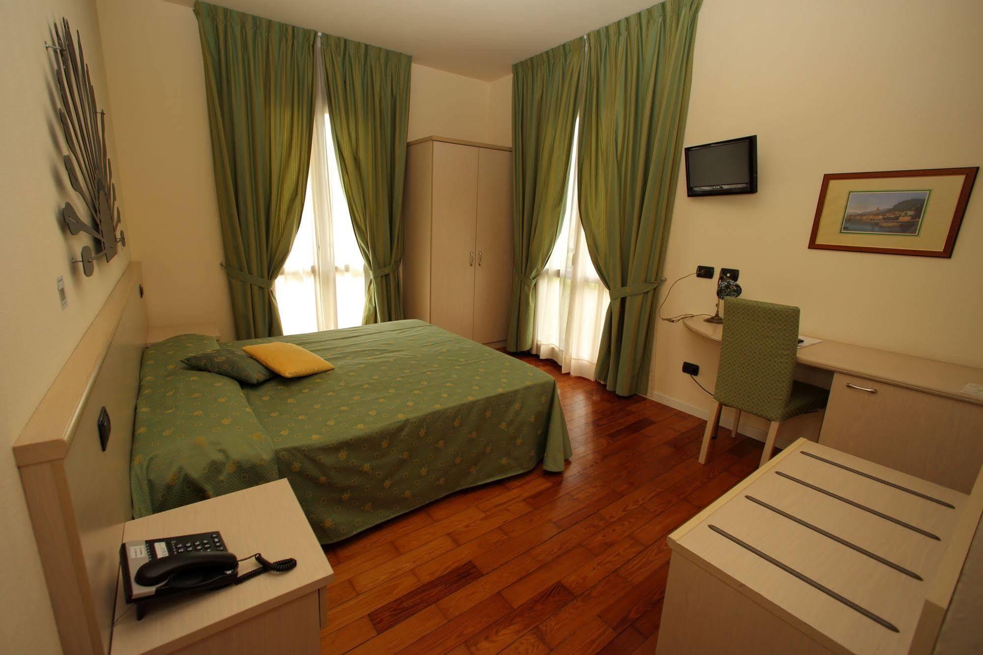 Fioroni 3*