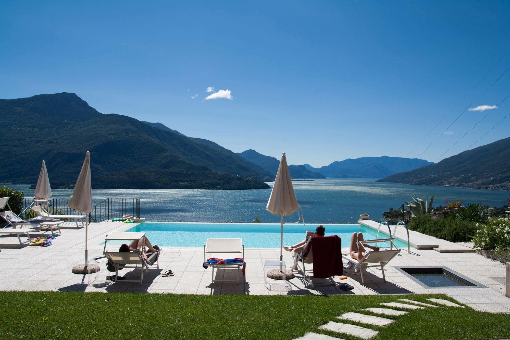 Cafelicita - Promotion - View - Infinity Pool - Jacuzzi Aparthotel