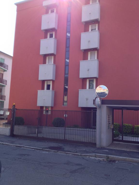 Apartment Aleph With Private Parking, Next Train Station *