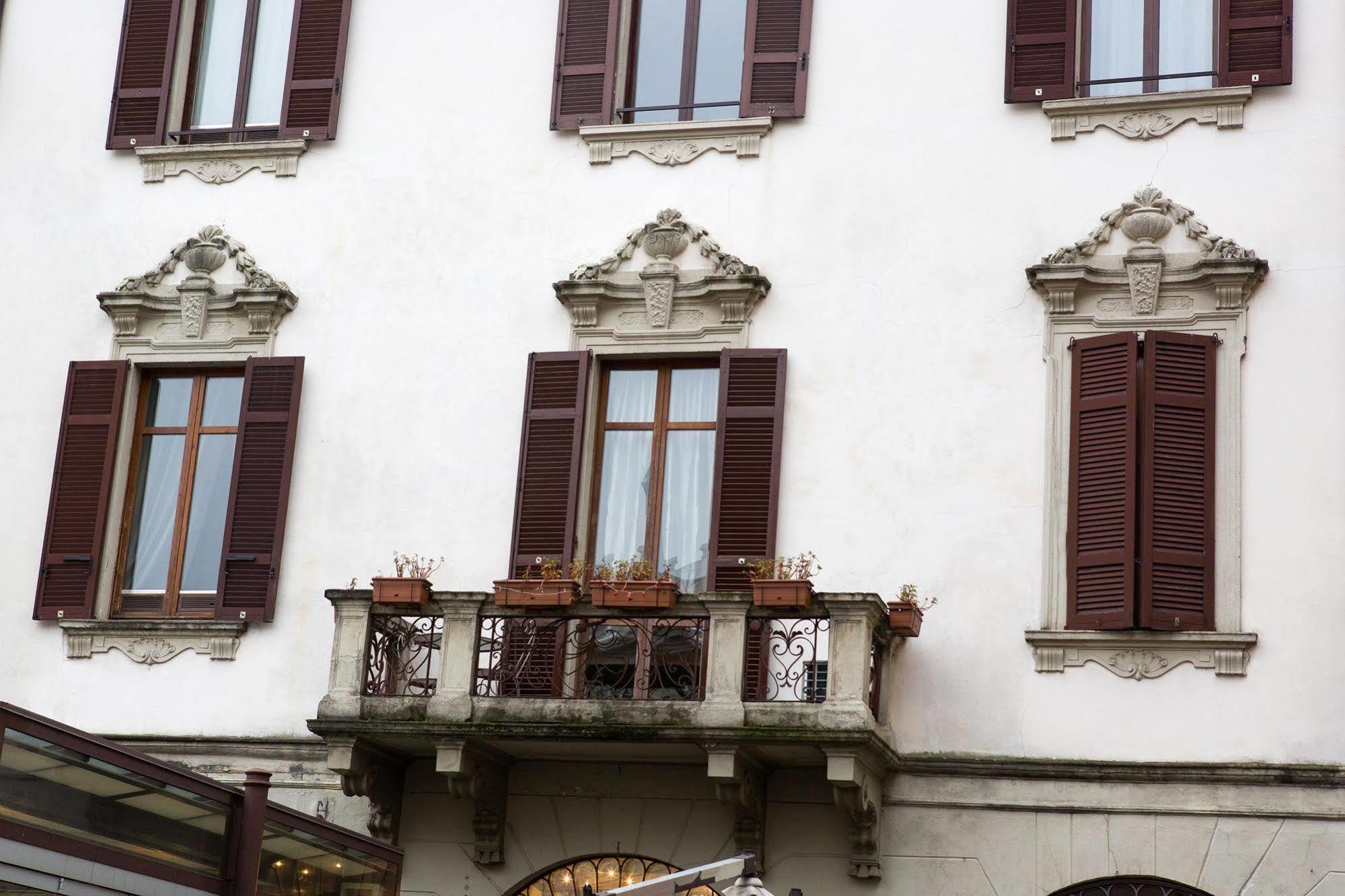 Apartment Sole&luna Comolake Como