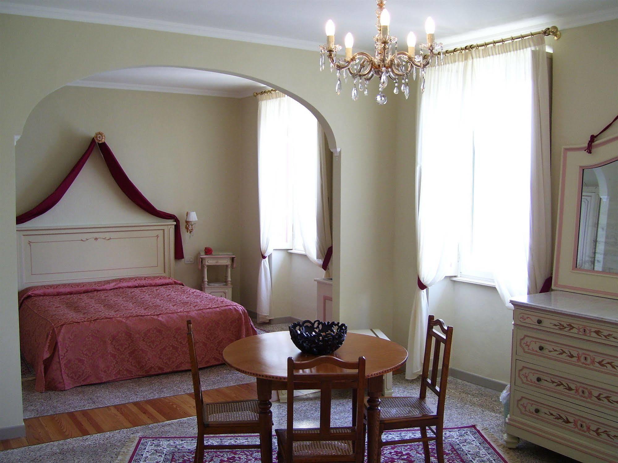 Hotel La Mirabella Cadenabbia