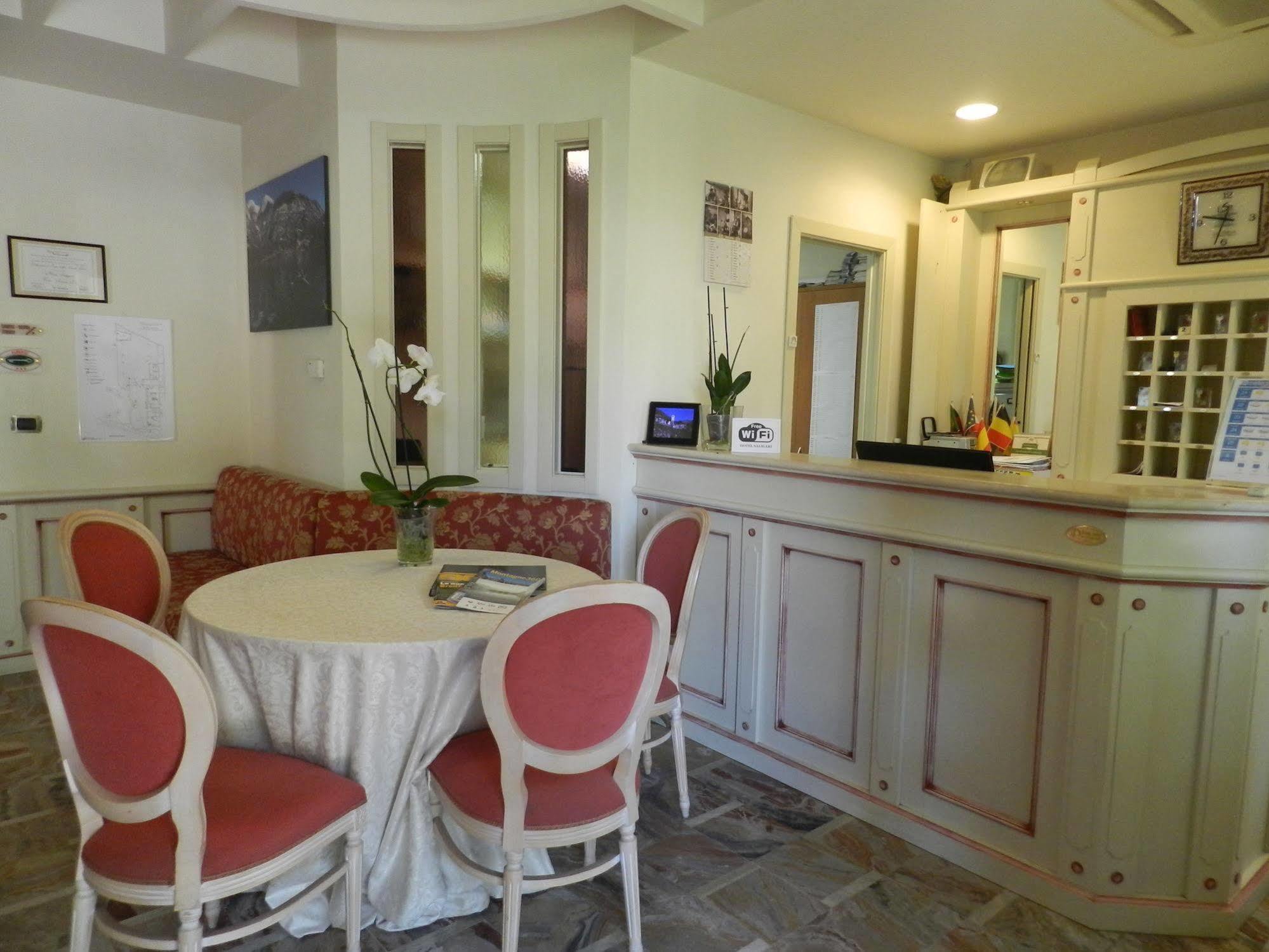 Hotel Saligari