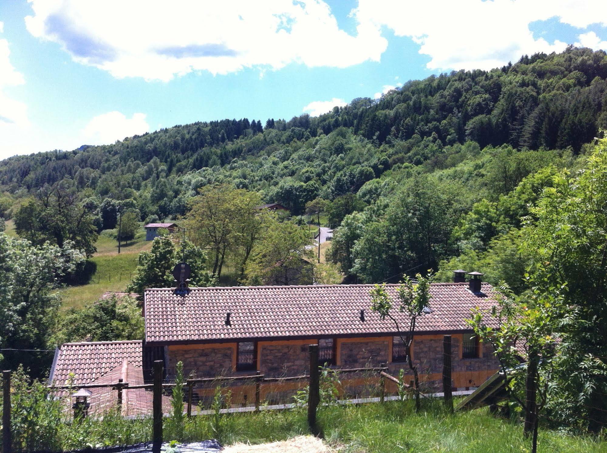 Farm stay Agriturismo Il Talento Nella Quiete Castiglione d'Intelvi