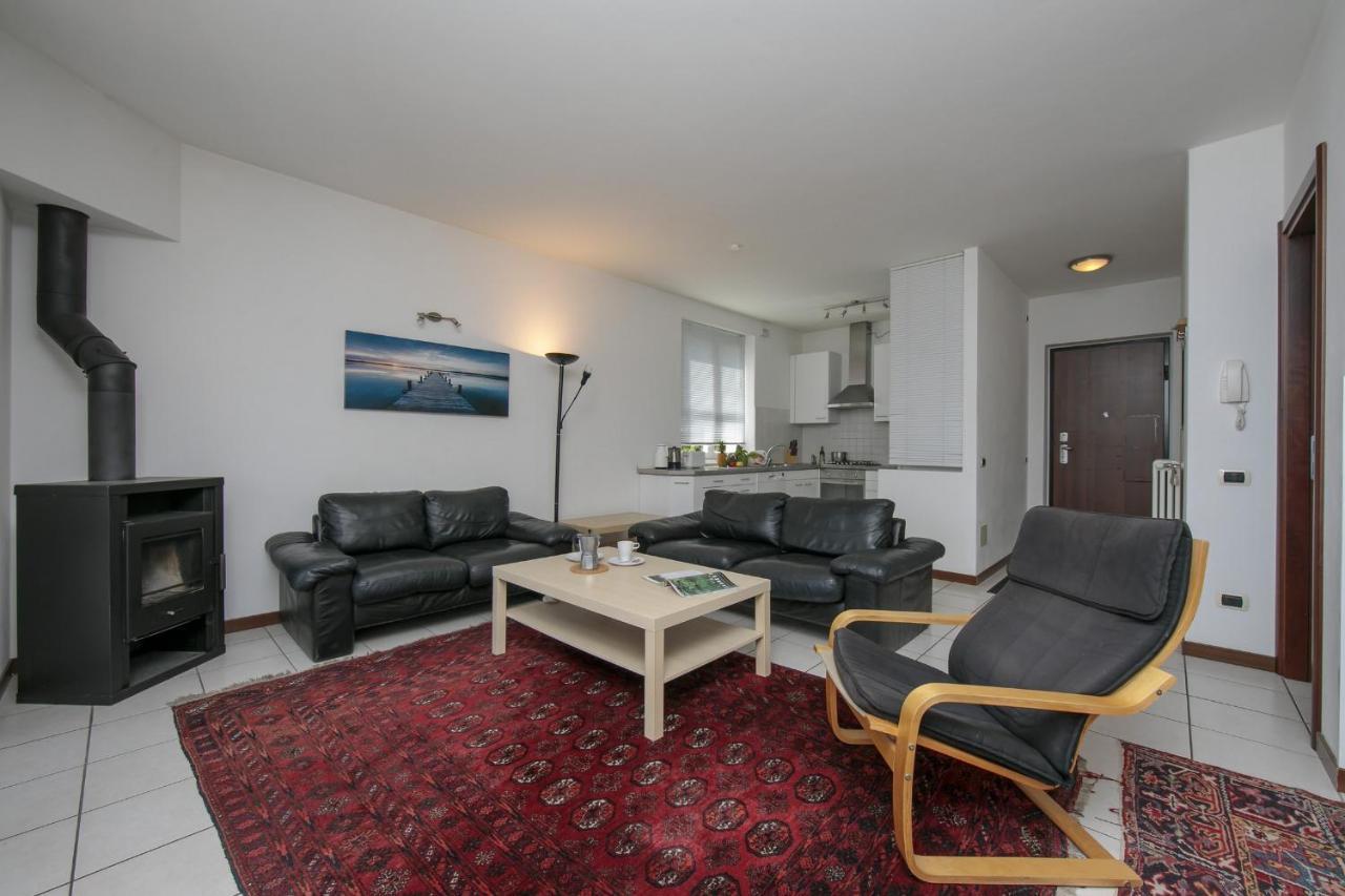 Romina Lakeview Apt. San Siro (Lombardy)