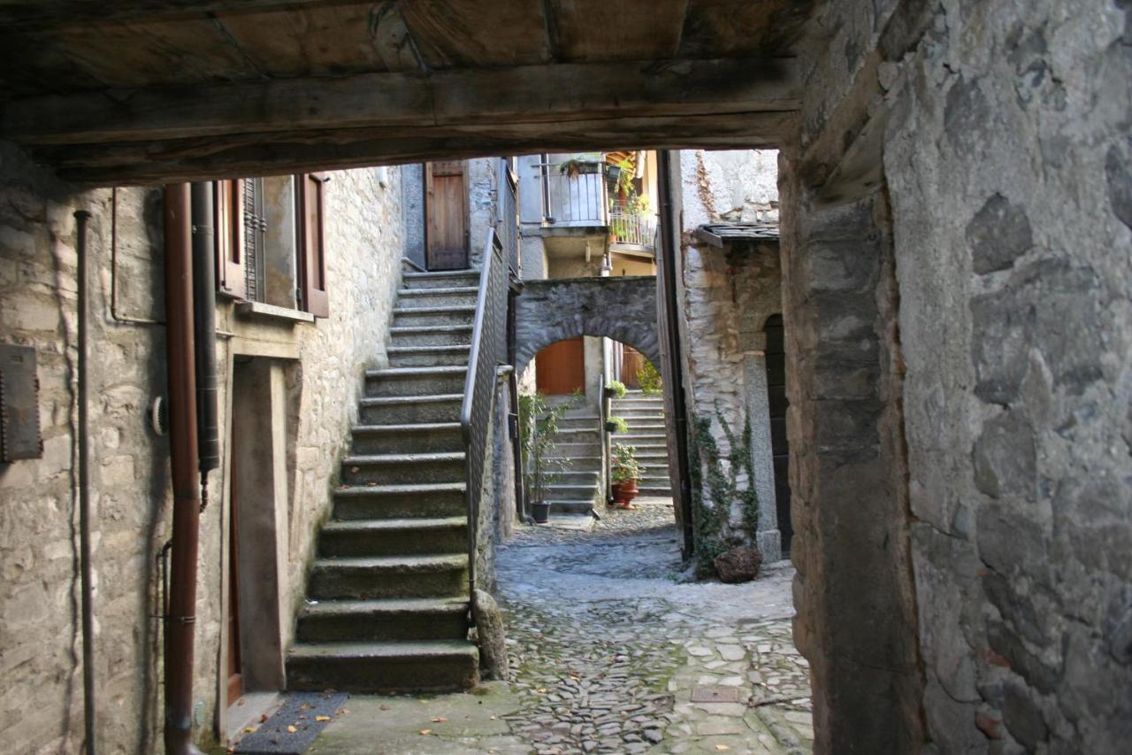 Altido Warm Family Flat For 4, With Free Parking Faggeto Lario