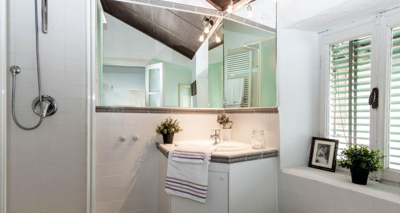 Altido Warm Family Flat For 4, With Free Parking *