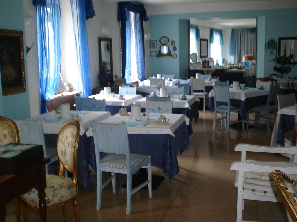Plinio Hotel 3*