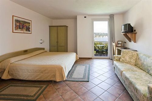 Albergo Lenno Hotel