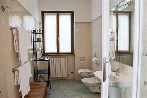 Hotel Albergo Lenno 4*