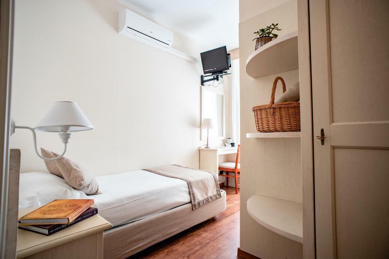 Hotel Aurora Lezzeno