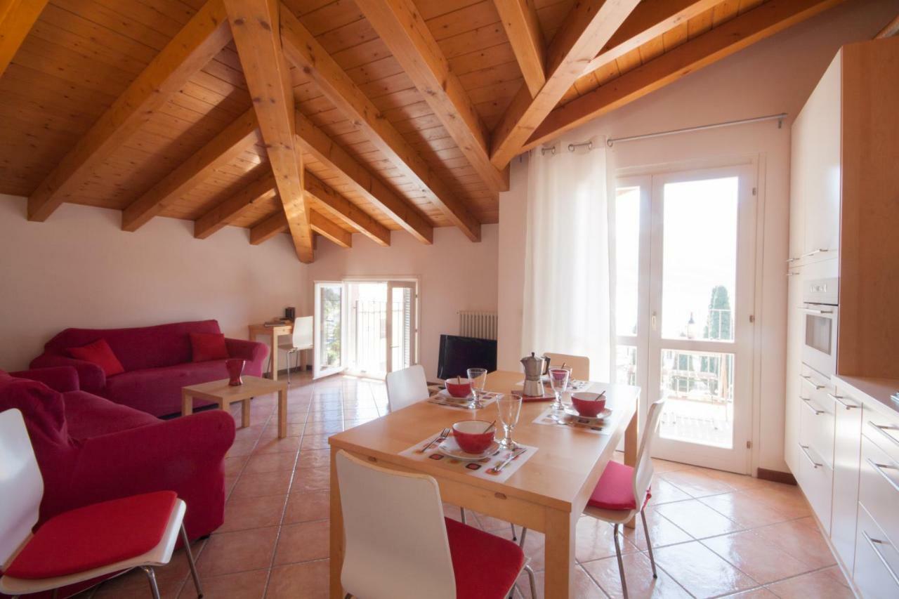 Casa vacanze Casa Del Sole - Sleeps 4 With Shared Pool