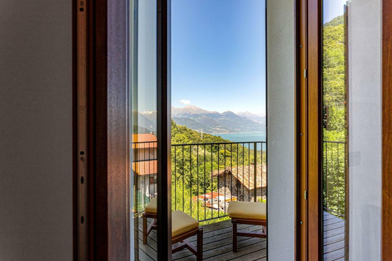 Lake View * Cremia