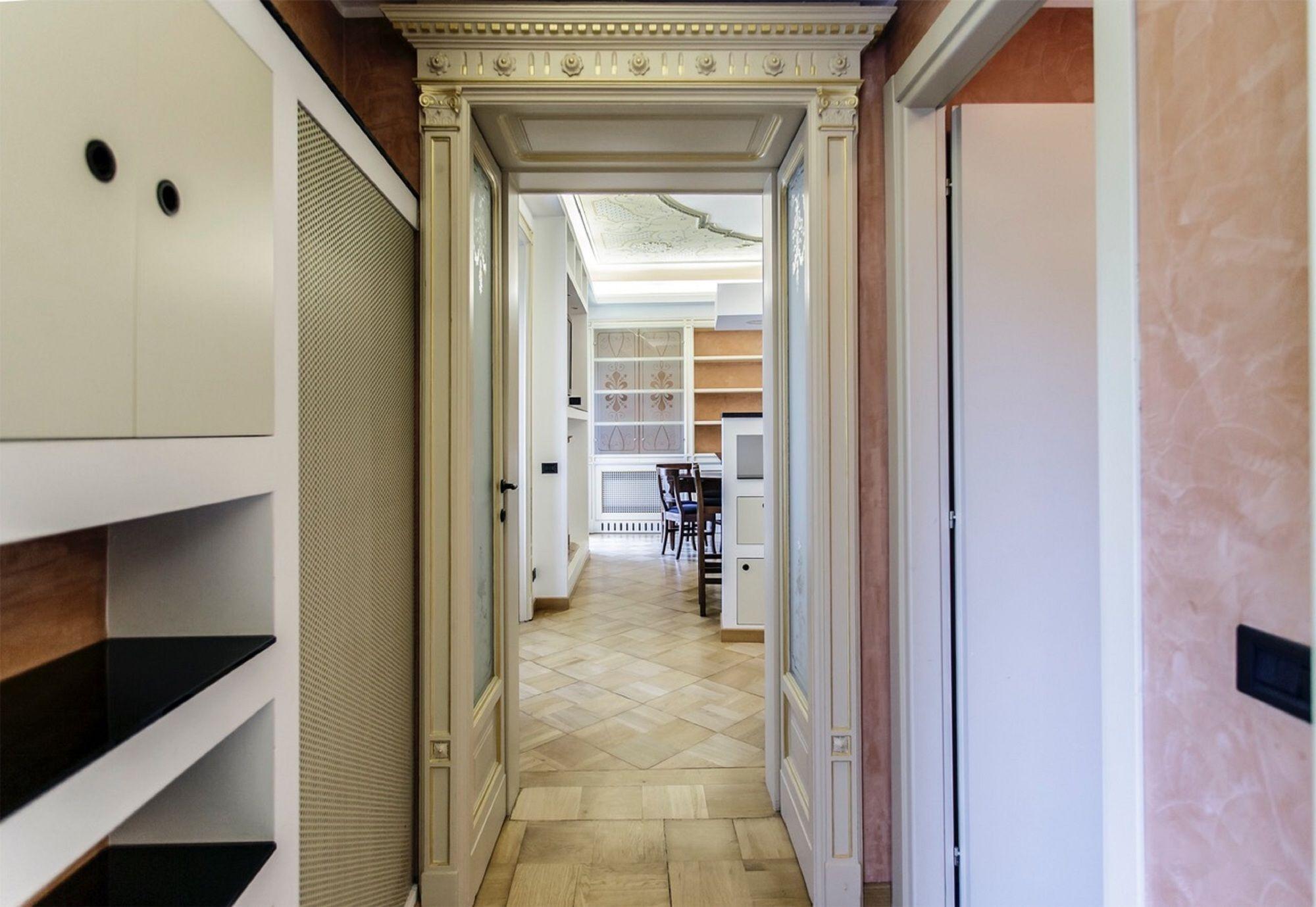 Bohemia Apartment *
