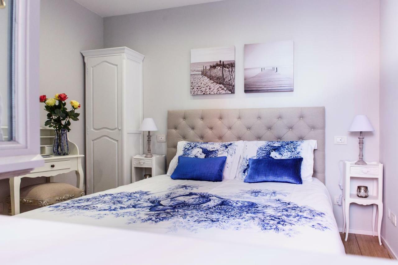 Lora Center Guest house