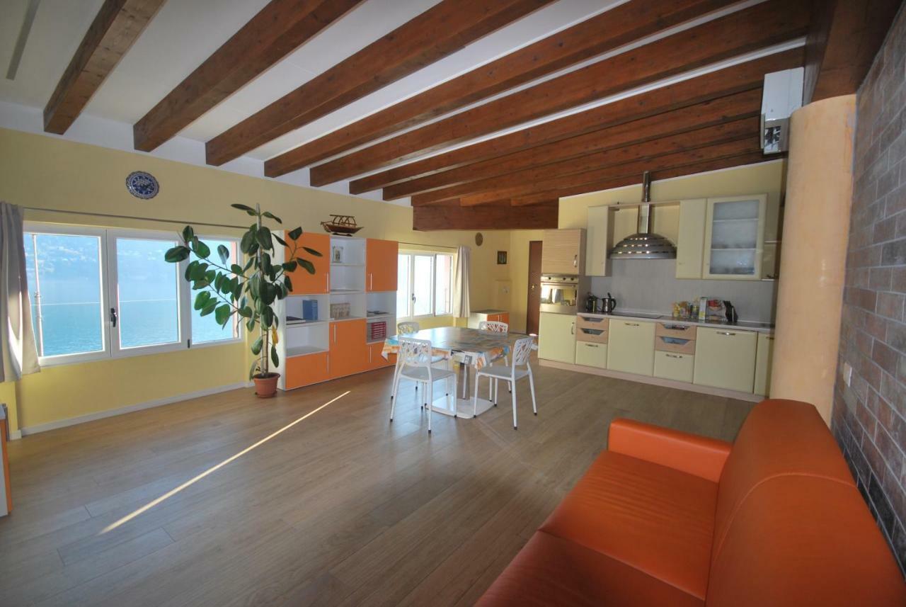 Residenza Andrea Olga * Laglio