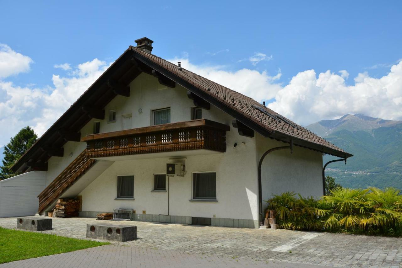 Carlo Apartment Colico