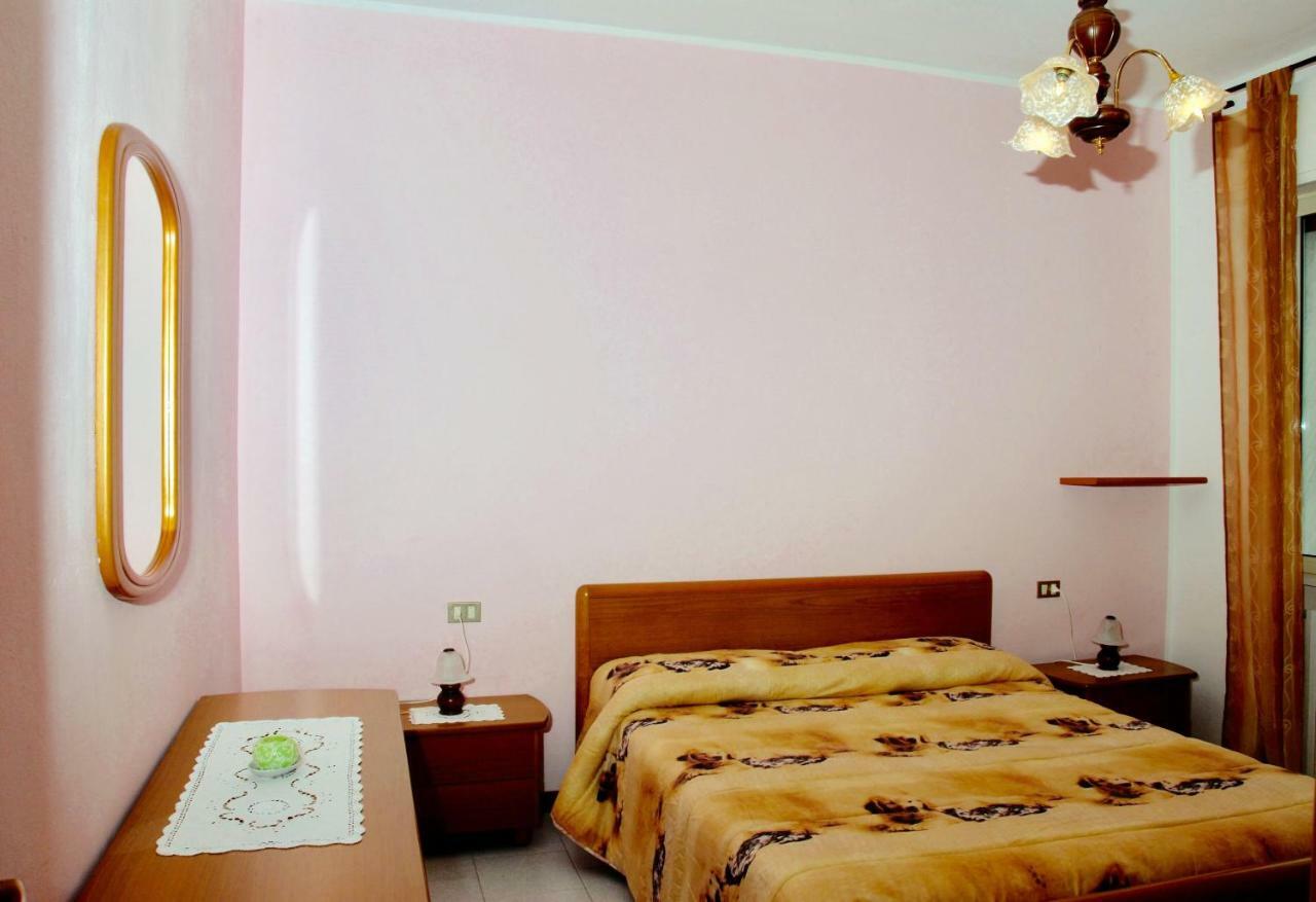 La Porta Sul Apartment *