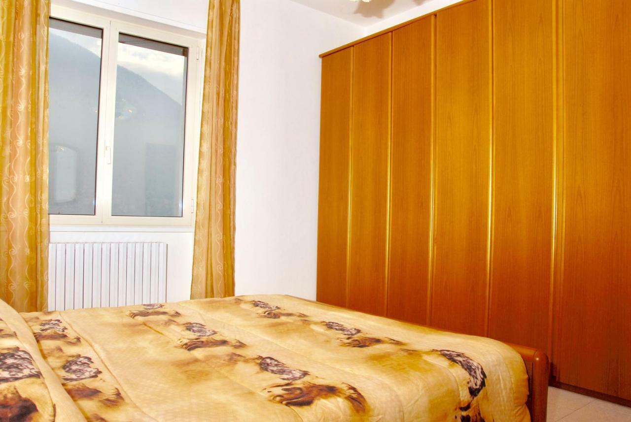 La Porta Sul Apartment *