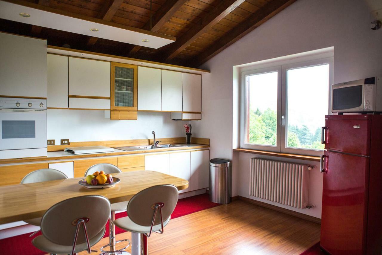 Homestay J&j House *