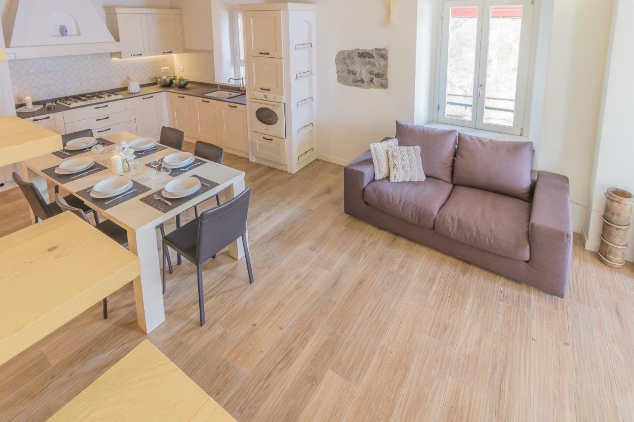 Elizabeth House Apartment