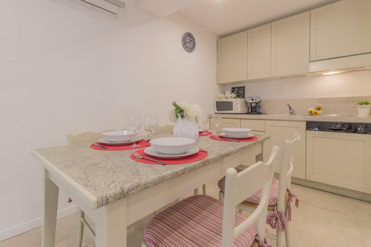 4 Pass Apartment *