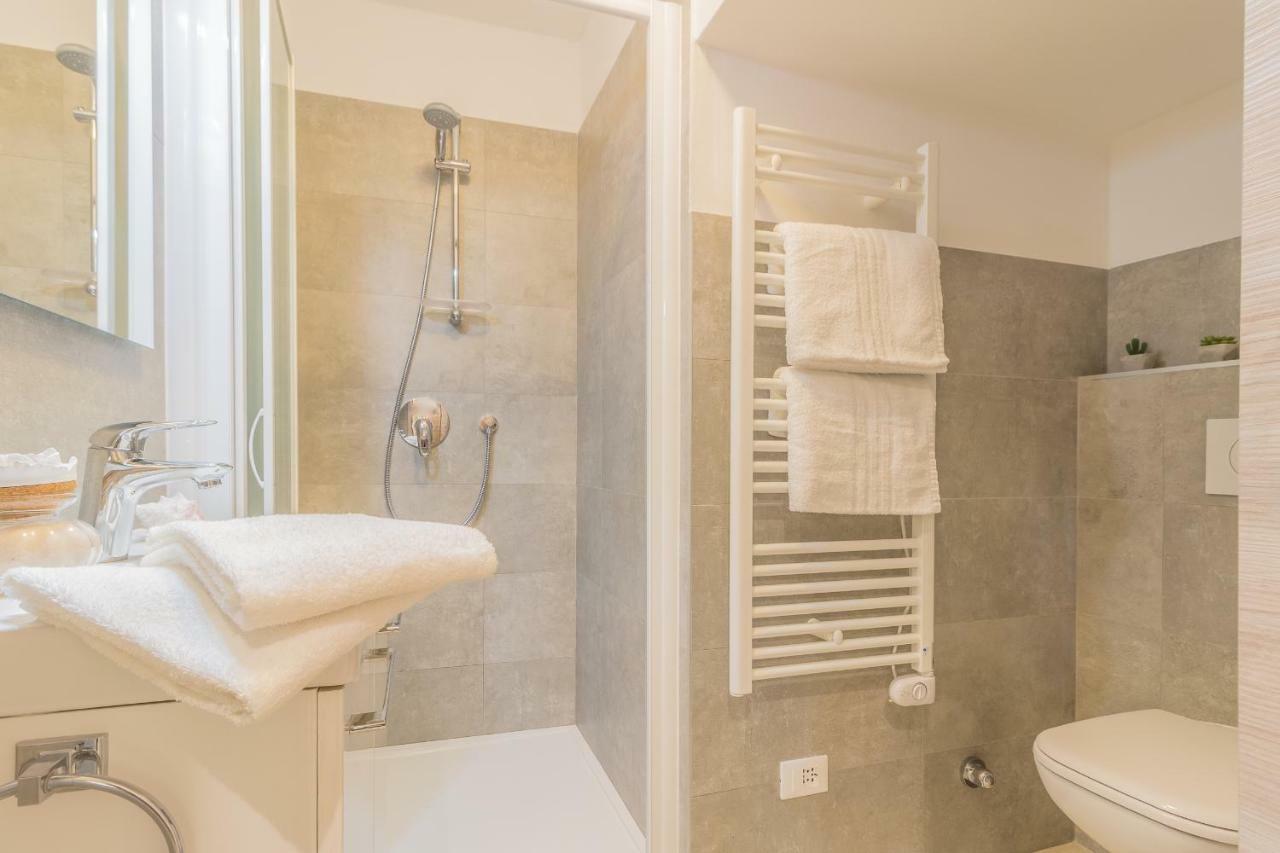 4 Pass Apartment *