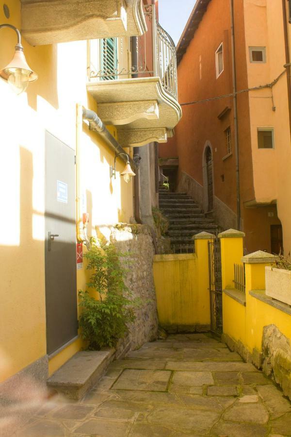 La Cascata Guest house *