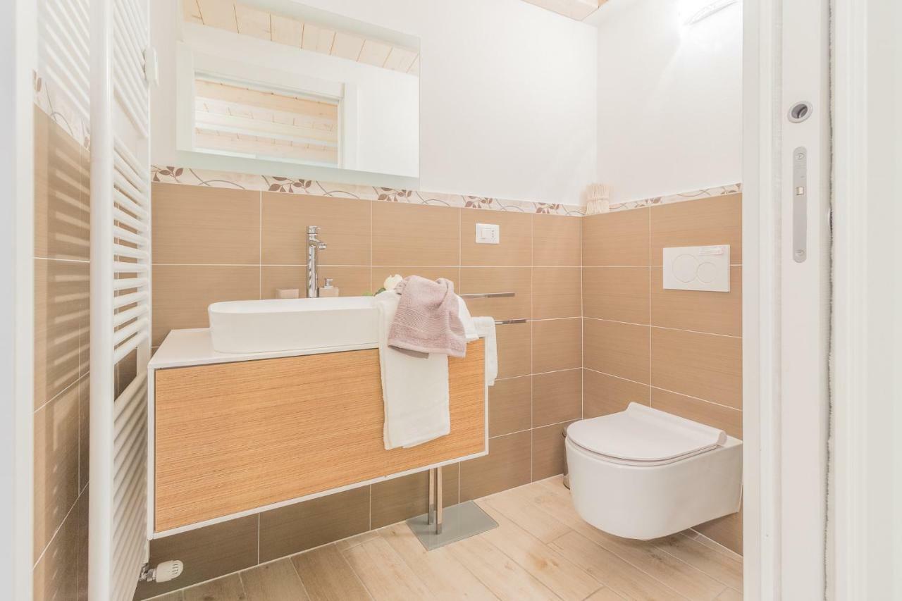 Apartment The Sweet Square Flat Varenna