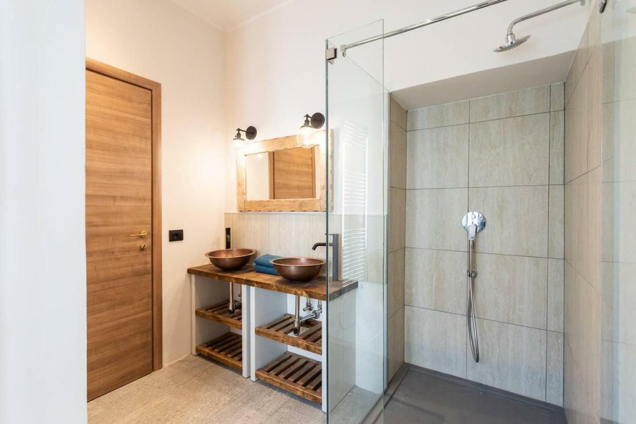 Villa Castravalva By Rent All Como *