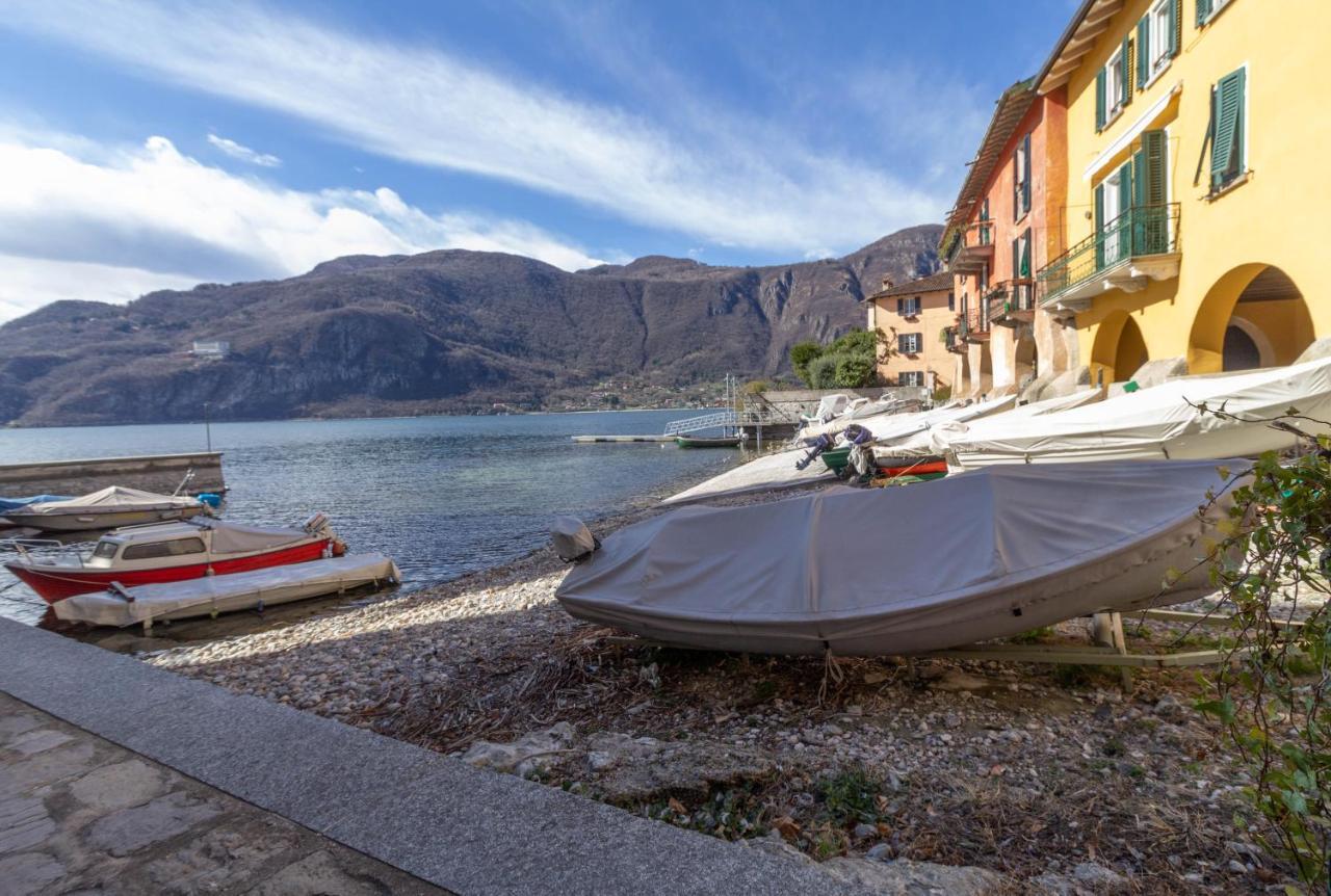 Mamma Ciccia - Front * Mandello del Lario