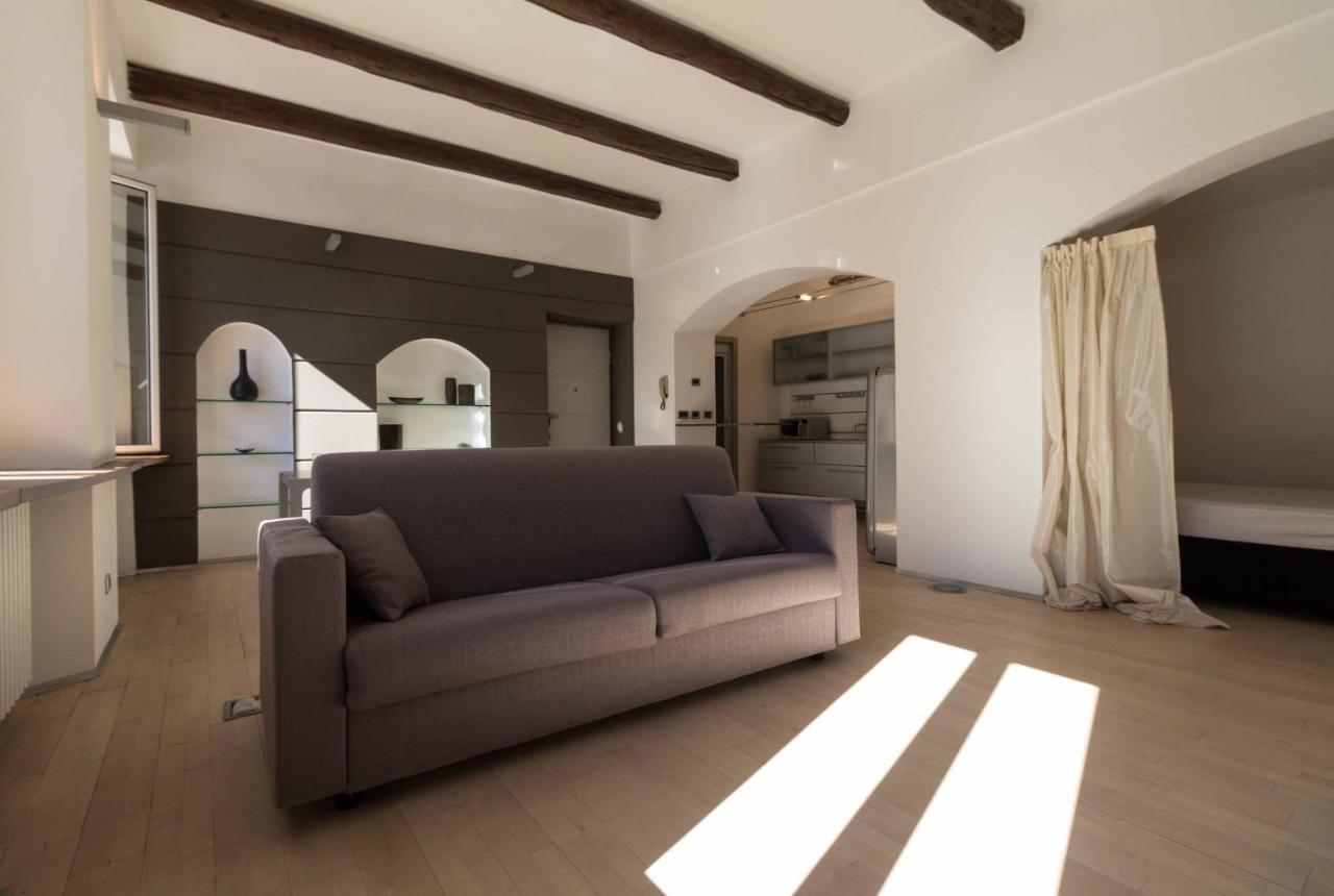 Apartment Lungolago - Affitti Brevi Italia Lecco