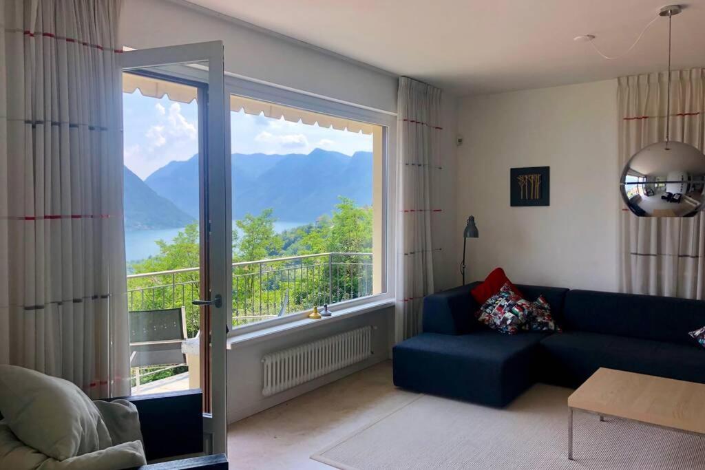 Panoramica Private Sleeps 8-by Italian Villa