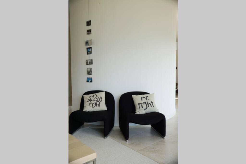 Villa Panoramica Private Sleeps 8-by Italian Lenno