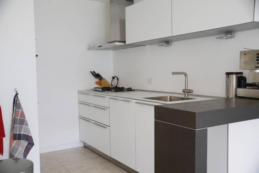 Panoramica Private Sleeps 8-by Italian