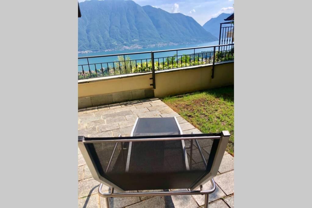 Panoramica Private Sleeps 8-by Italian Villa Lenno
