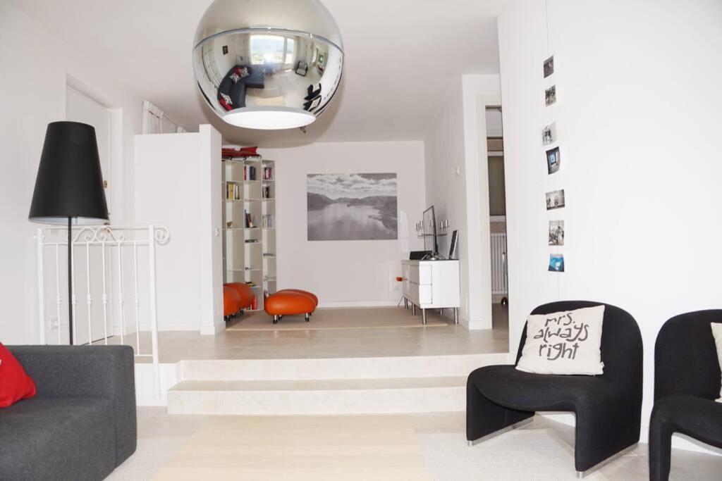 Panoramica Private Sleeps 8-by Italian Lenno