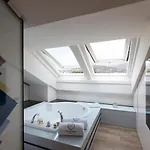 Loft Cedro, By R Collection Apartments