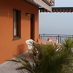 Casa Miralago
