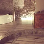 La Grotta Dell\'Antica Calvasino - Jacuzzi